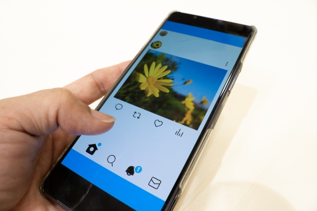 Twitterを見る画像